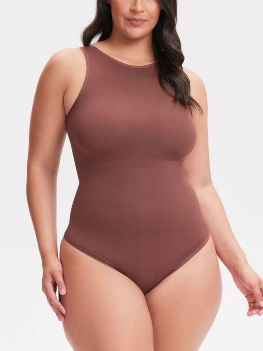 Shapewear med hög hals och sömlös design för komfort oh stöd 