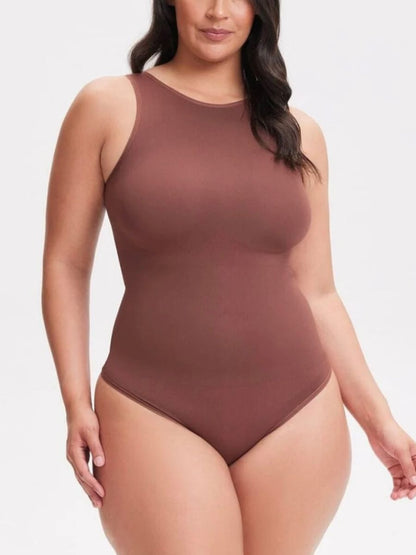 Shapewear med hög hals och sömlös design för komfort oh stöd 