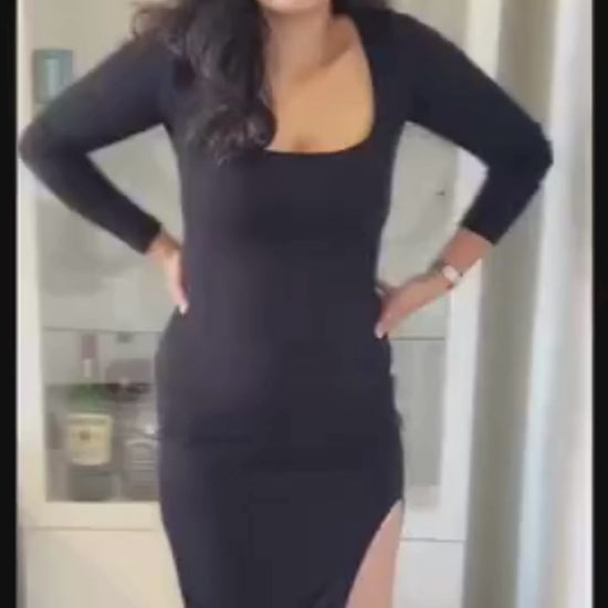 Kvinna med shapewear som ger perfekt silhuette och slät midjan